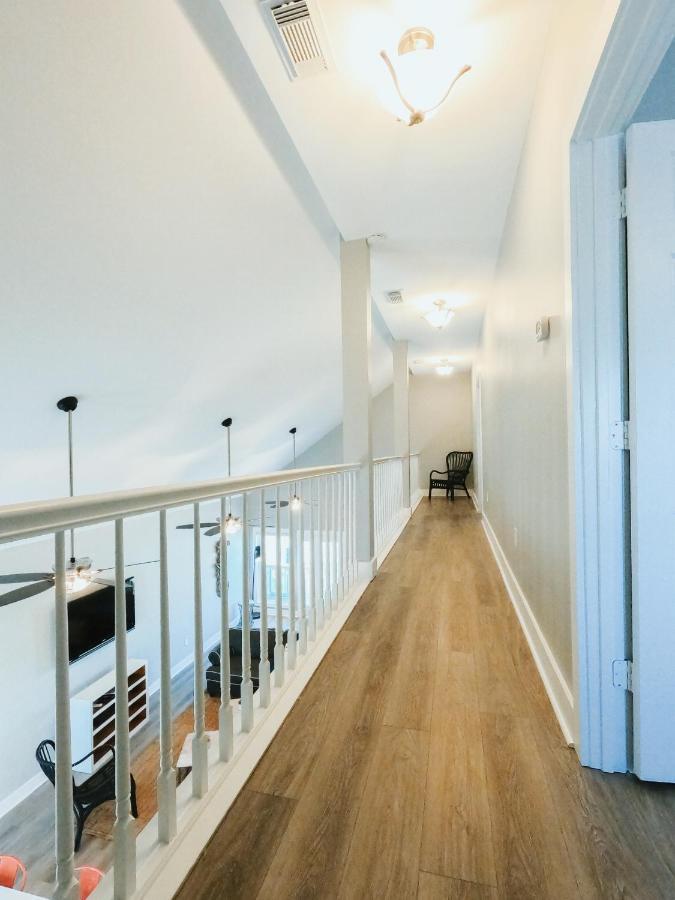 Modern, 3 Bedroom Private House Within Walking Distance To The Beach! กัลฟ์ชอร์ส ภายนอก รูปภาพ